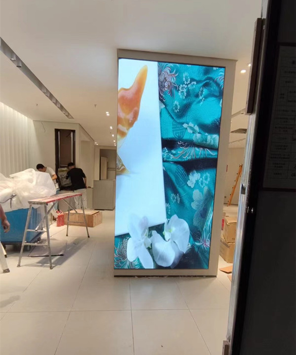 贵州商场门店转角LED显示屏